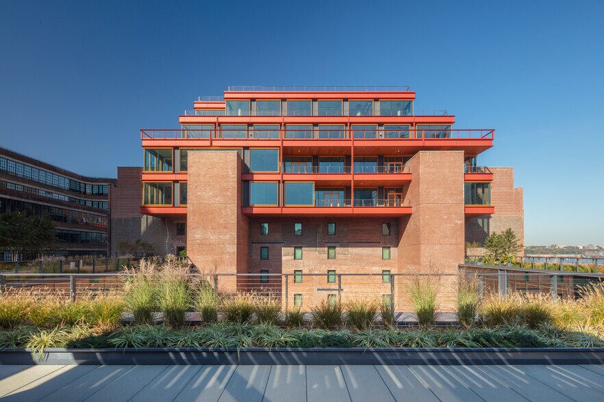 Primary Photo Of 271 11th Ave, New York Office For Lease