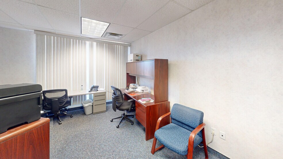 More Photos Of 189 Quincy St, Brockton Medical For Sale