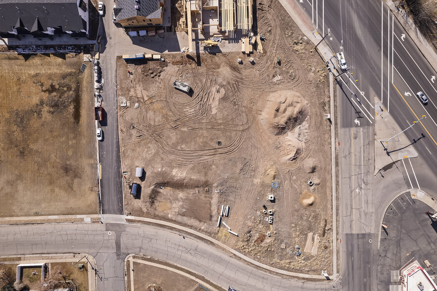 More Photos Of 2135 700 w, Harrisville General Retail For Lease