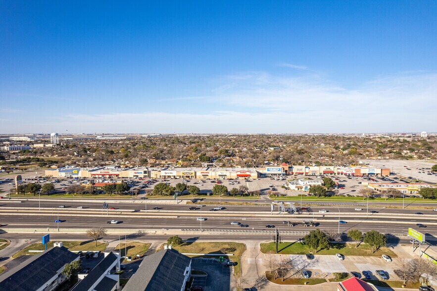 More Photos Of 3907-4025 W Airport Fwy, Irving Unknown For Lease