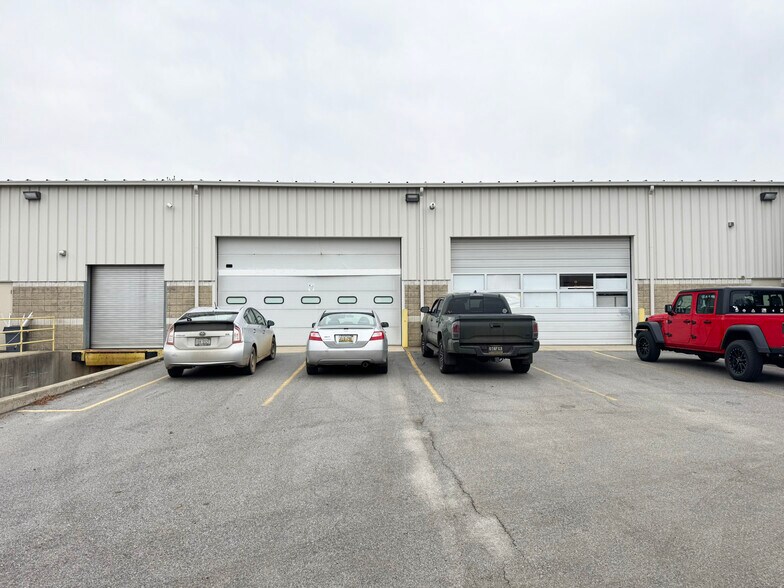 More Photos Of 4073 Meghan Beeler Ct, South Bend Flex For Sale