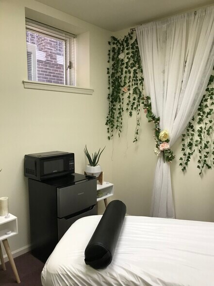 More Photos Of 525 S State Route 73, Marlton Medical For Sale