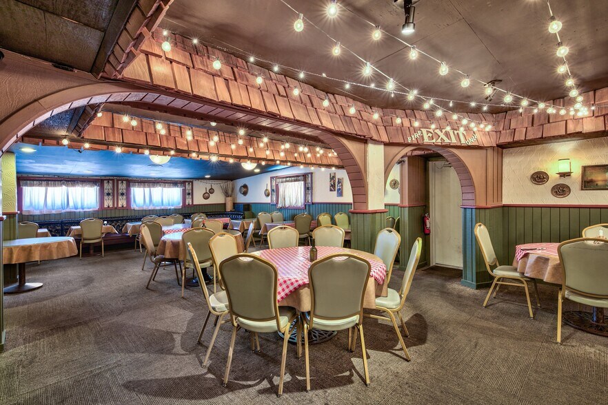 More Photos Of 3450 Lake Tahoe Blvd, South Lake Tahoe Restaurant For Lease