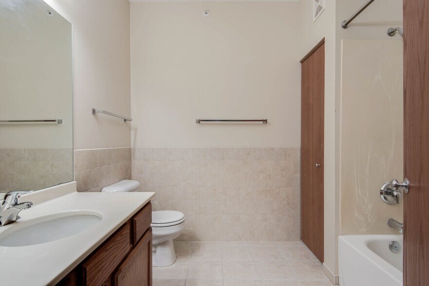 More Photos Of 4540 Snelling Ave, Minneapolis Apartments For Lease