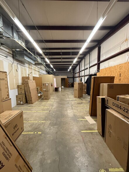 More Photos Of 5484 Cliff Gookin Blvd, Tupelo Flex For Lease