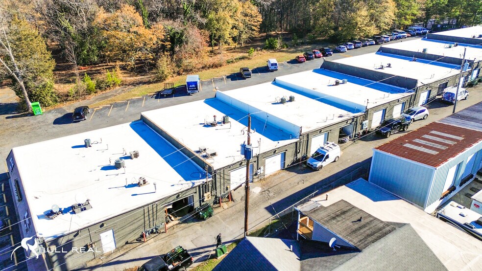 More Photos Of 5891 New Peachtree Rd, Doraville Warehouse For Lease