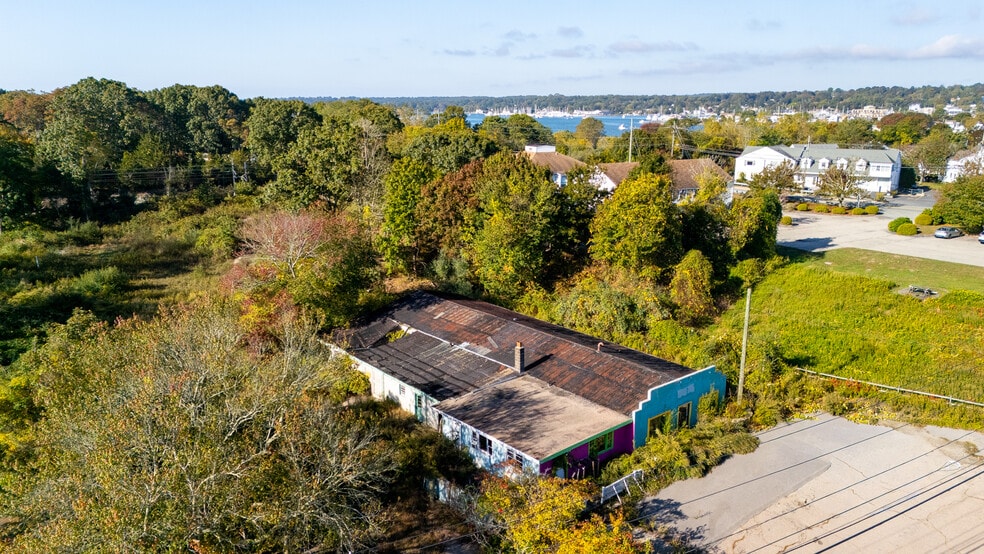 More Photos Of 16-20 Stonington Rd, Stonington Land For Sale