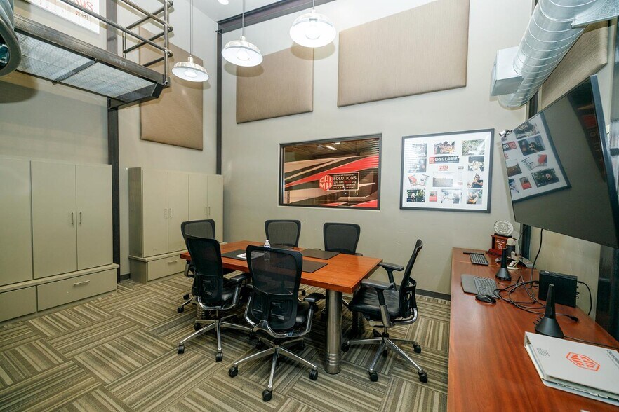 More Photos Of 213 C St, Turlock Warehouse For Sale