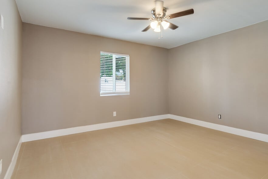 More Photos Of 19620 Temescal Canyon Rd, Corona Specialty For Sale