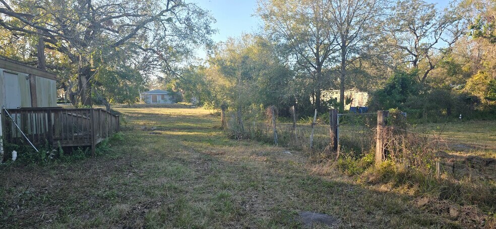 More Photos Of 4501 Clewis Ave, Tampa Land For Sale