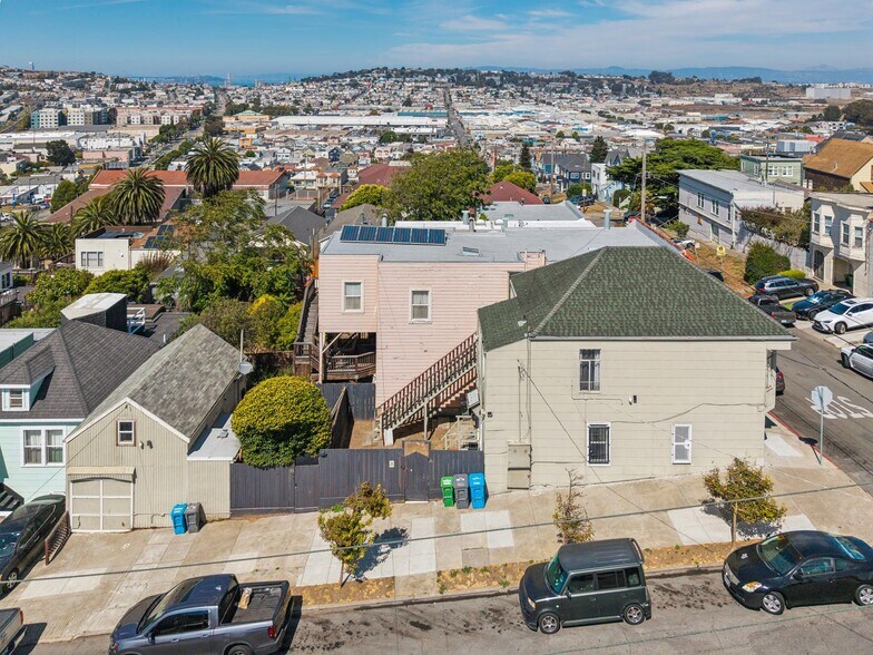Primary Photo Of 3446 Jennings St, San Francisco Multifamily For Sale