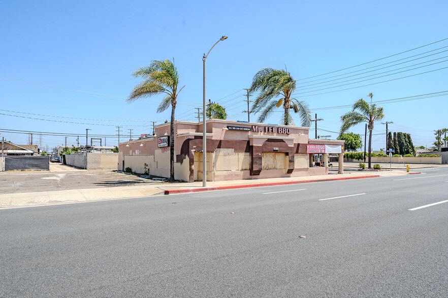 More Photos Of 10712 Beach Blvd, Stanton Restaurant For Sale