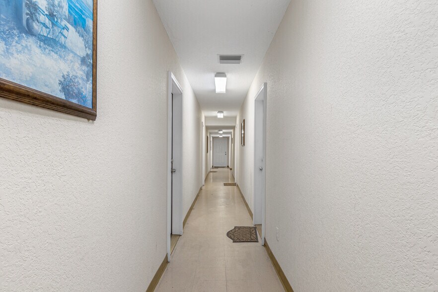 More Photos Of 910 St Johns Ave, Palatka Storefront Retail Residential For Sale