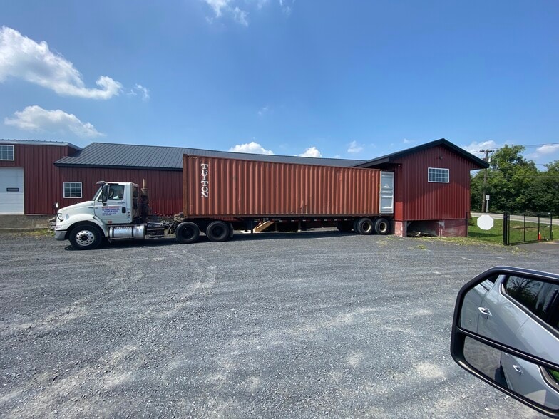 Primary Photo Of 509, Unit B Bellvale Rd, Chester Flex For Lease