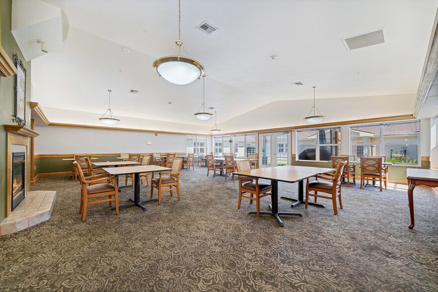 More Photos Of 35385 Tohl Ave, Nehalem Assisted Living For Sale