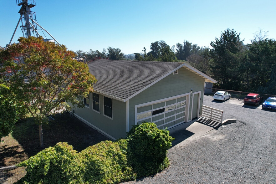 More Photos Of 365 Kuck Ln, Petaluma Specialty For Sale