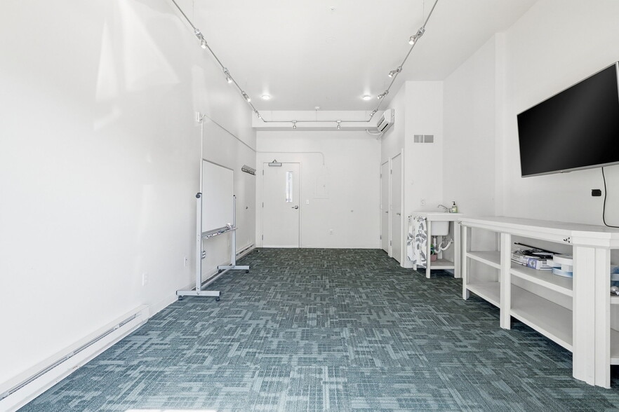 More Photos Of 4645 N Broadway St, Boulder Storefront Retail Residential For Sale