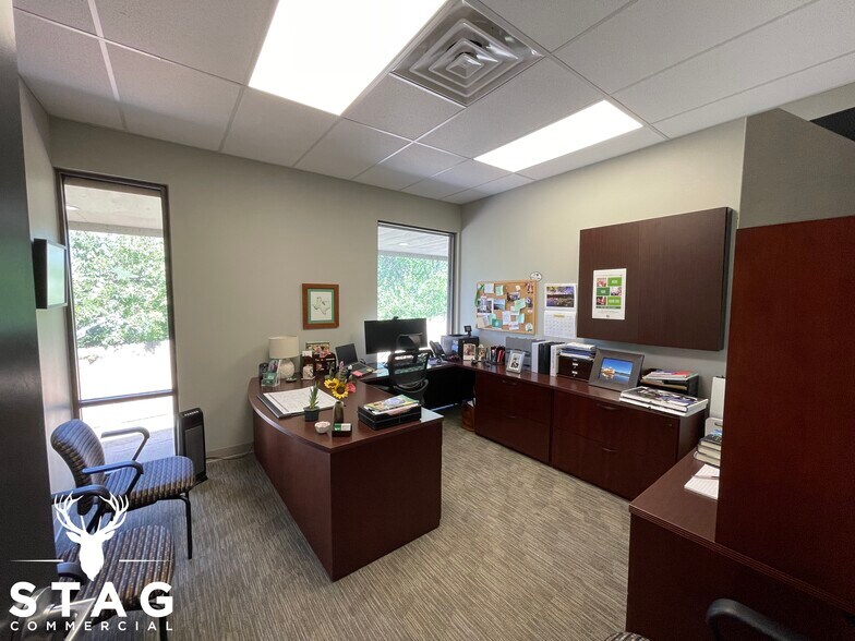 More Photos Of 1716 Scripture St, Denton Office Residential For Lease