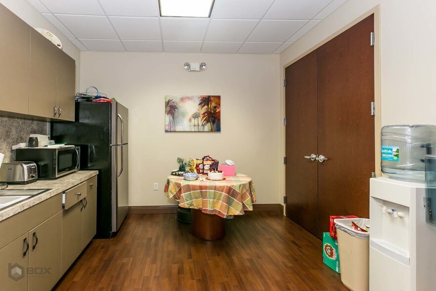 More Photos Of 12460-12468 W Atlantic Blvd, Coral Springs Medical For Lease