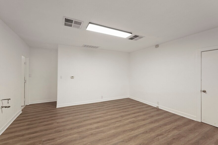More Photos Of 1765 Monte Diablo Ave, Stockton General Retail For Sale