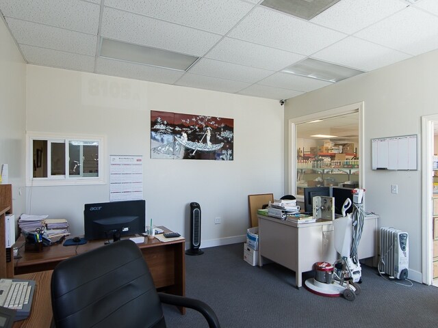 More Photos Of 8105 SE Duke St, Portland Storefront Retail Office For Sale