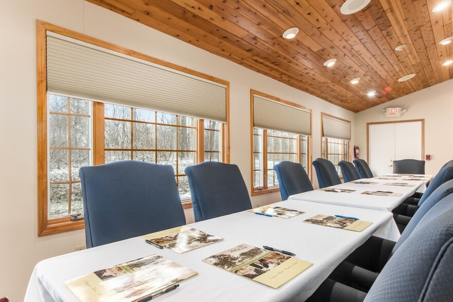 More Photos Of 1601 State Route 4, Bucyrus Hospitality For Sale