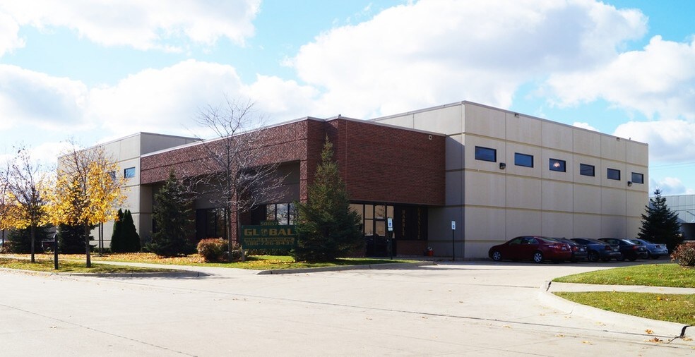 More Photos Of Design Ln, Shelby Township Manufacturing For Lease