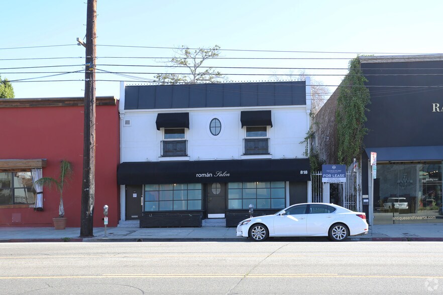 More Photos Of 818-820 N La Cienega Blvd, West Hollywood Office For Lease