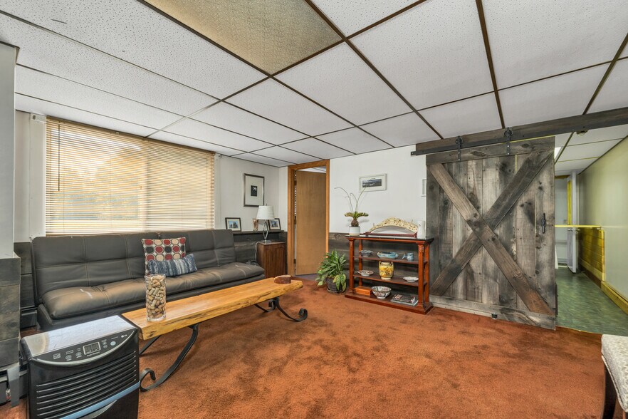 More Photos Of 820 Colebrook Rd, Errol Hotel For Sale