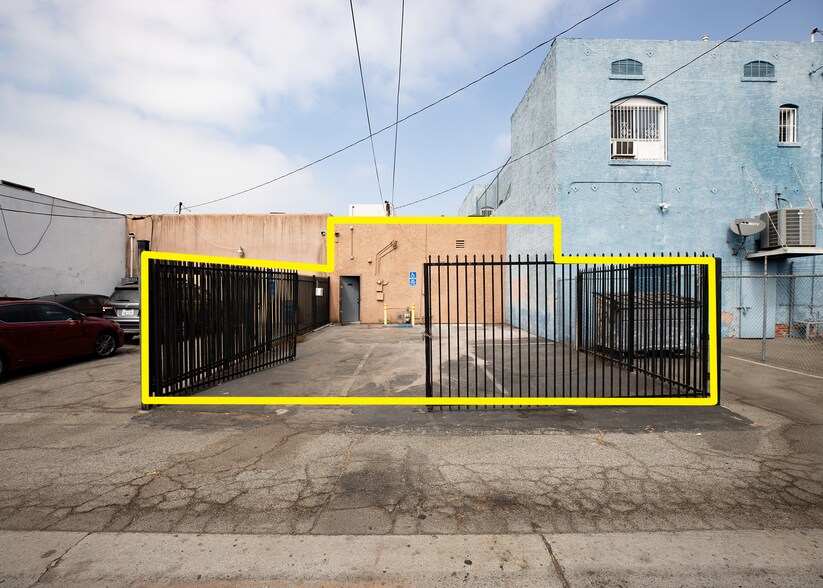 More Photos Of 922 S Atlantic Blvd, East Los Angeles Office For Sale