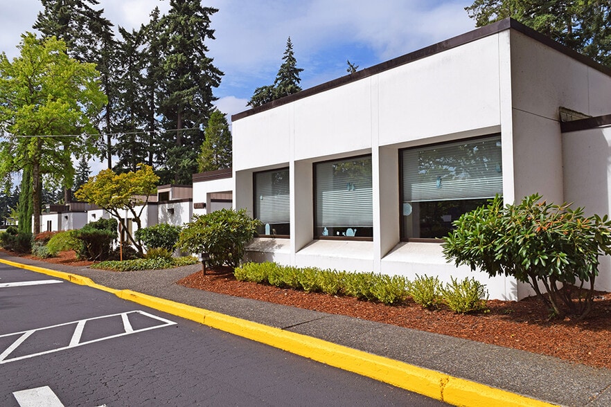 More Photos Of , Lake Oswego Office For Sale