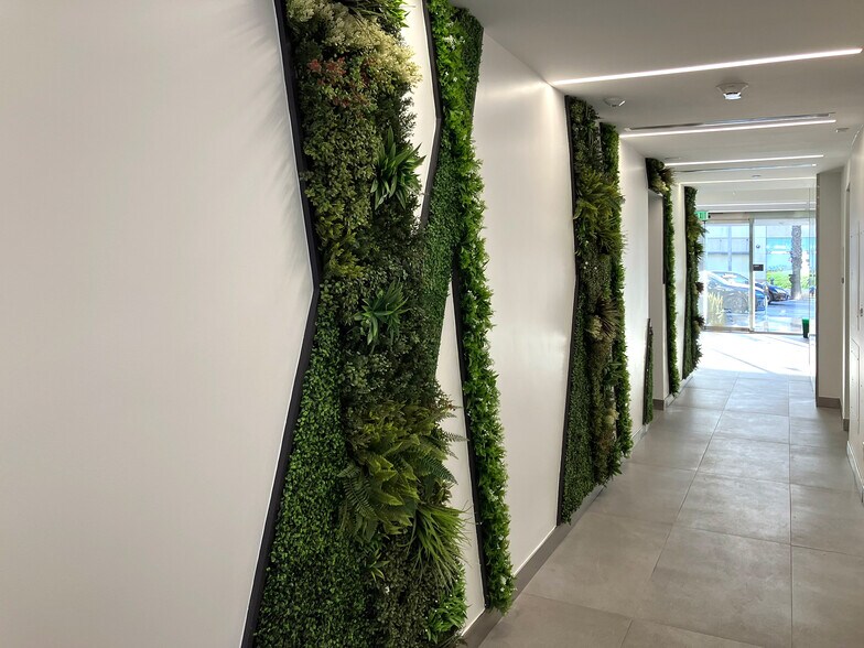 More Photos Of 2901 Wilshire Blvd, Santa Monica Medical For Lease