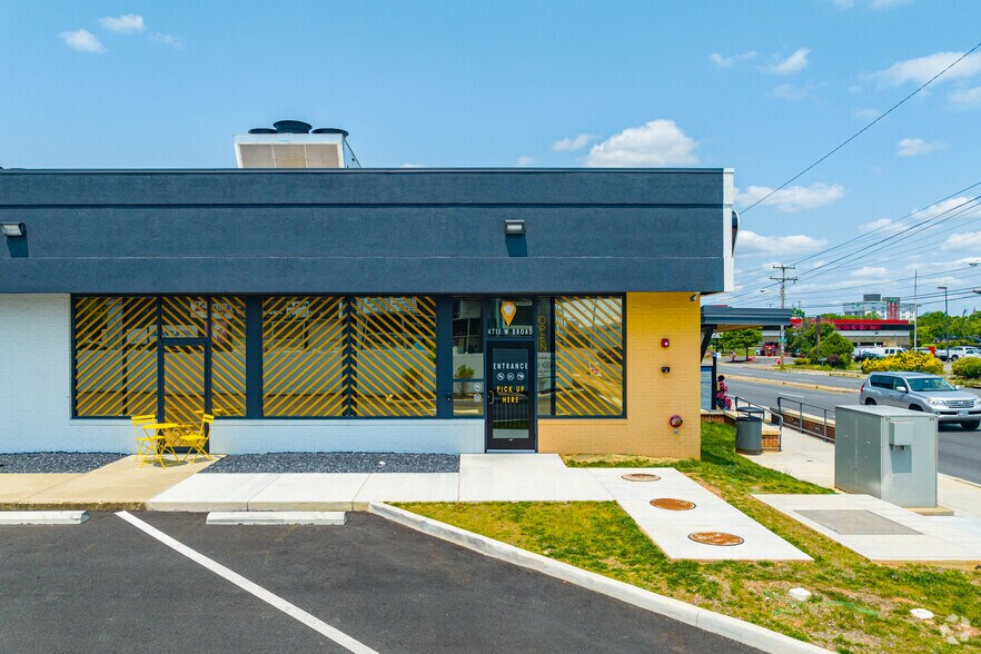 More Photos Of 4711 W Broad St, Richmond Freestanding For Lease