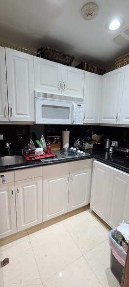 More Photos Of 151 SE 15th Rd, Miami Loft Creative Space For Sale