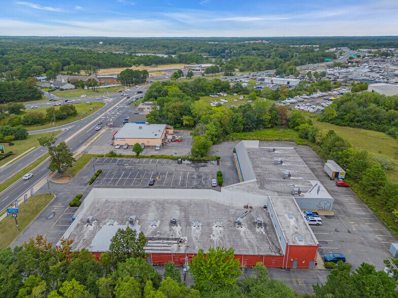 More Photos Of 781 Brick Blvd, Brick General Retail For Lease