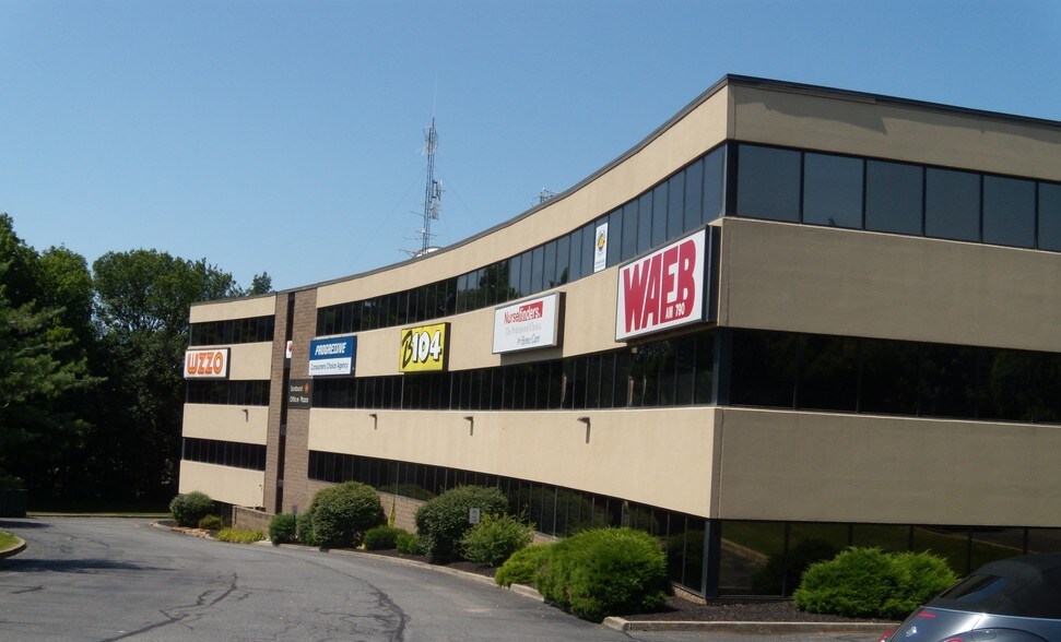 Primary Photo Of 1541 Alta Dr, Whitehall Office For Lease