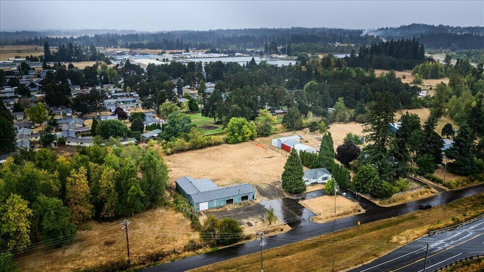 More Photos Of 941 Beaver Creek Rd, Aumsville Industrial For Sale