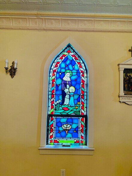 More Photos Of 20 St Clair St, Middleport Religious Facility For Sale