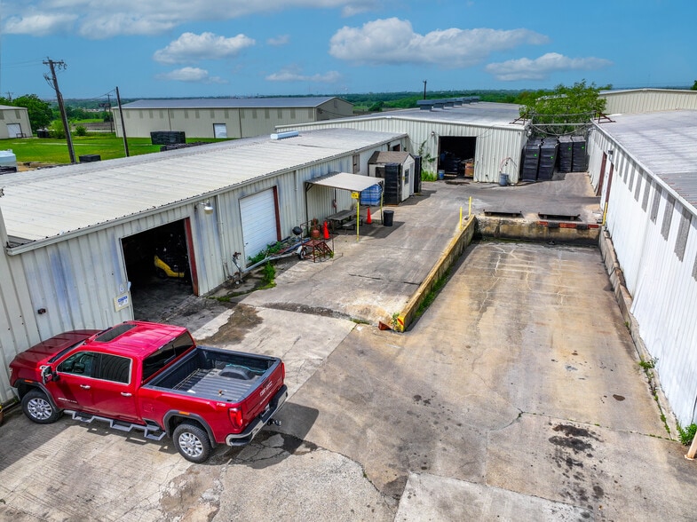 More Photos Of 1121-1201 Industrial Dr, Royse City Manufacturing For Sale