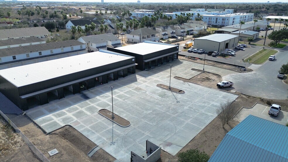 Primary Photo Of 1100 E Whitewing Ave, McAllen Light Distribution For Lease