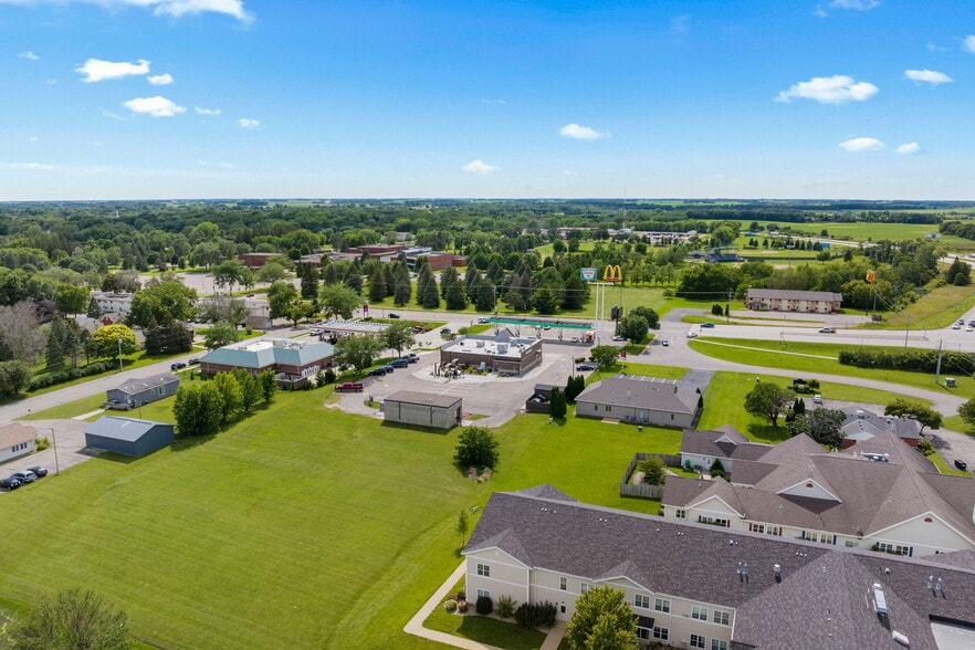 More Photos Of 1400 14th St NW, Austin Service Station For Sale