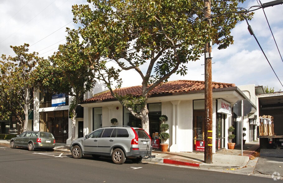 Primary Photo Of 1158-1168 Chestnut St, Menlo Park Office For Lease
