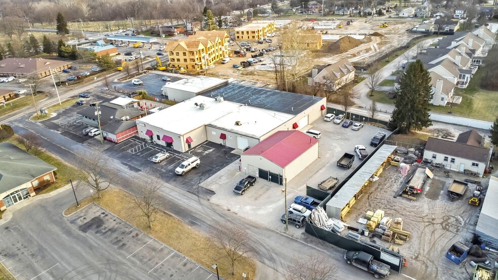 More Photos Of 187-189 W Johnstown Rd, Gahanna Warehouse For Lease