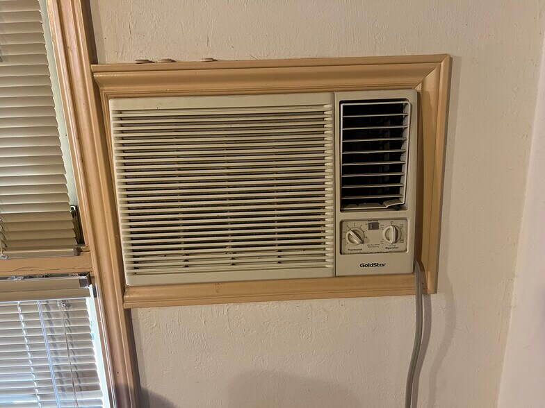 More Photos Of 1770 Parkside Dr., Walnut Creek Apartments For Sale