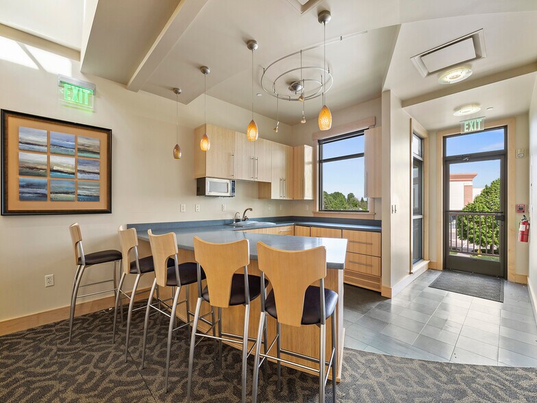 More Photos Of 2120 Milestone Dr, Fort Collins Office For Sale