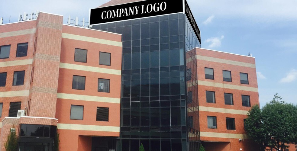 More Photos Of 2090-2210 Bartow Ave, Bronx Unknown For Lease