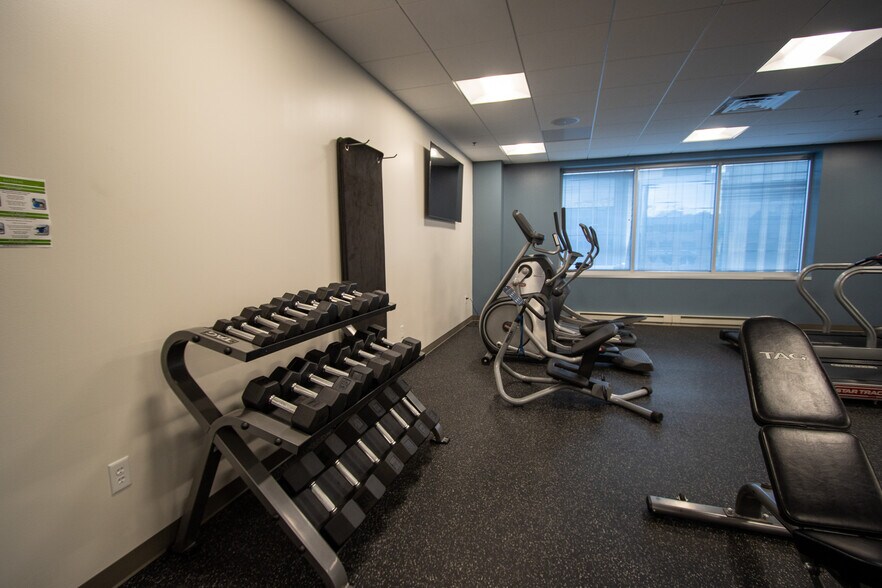 More Photos Of 789 N Water St, Milwaukee Office For Sale