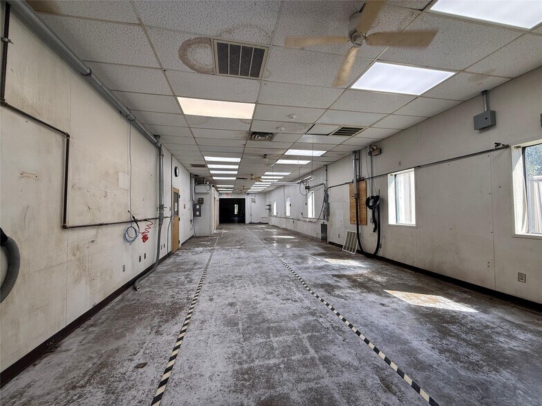 More Photos Of 4533 N FM 312, Winnsboro Industrial For Sale