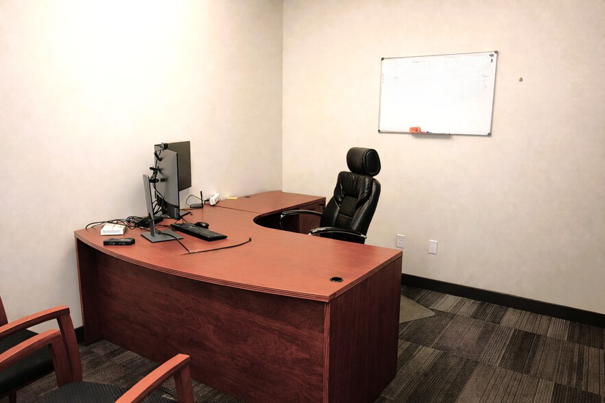 More Photos Of 5700 W Chandler Blvd, Chandler Office Residential For Sale
