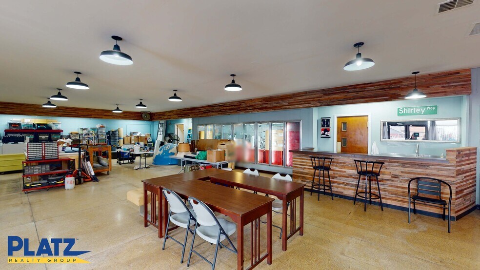 More Photos Of 1011 E Market St, Warren Convenience Store For Sale